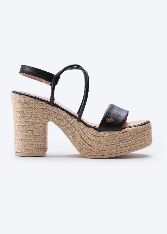 Elia Leather Sandal