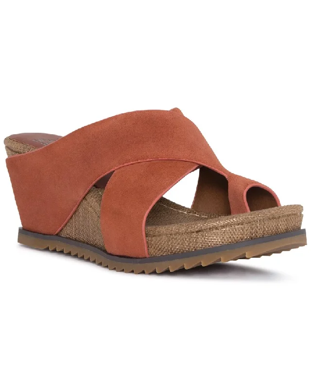 TF DNU Donald Pliner Sisu Suede Sandal