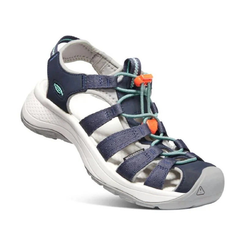 Weekend Bargains to Enjoy Women's Astoria West Sandal In Navy/beveled Glass